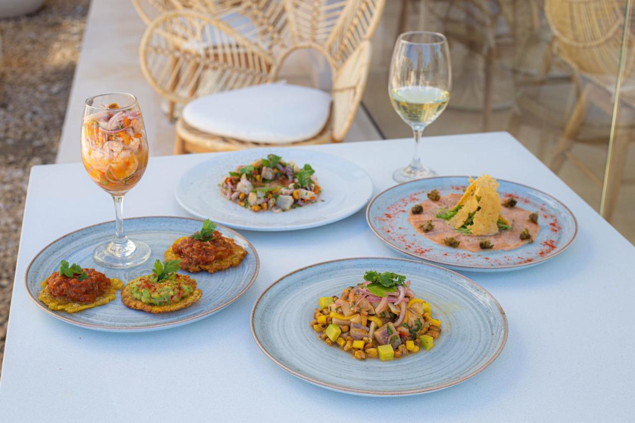 Loa Tolu By Bernalo Hotels Bagian luar foto