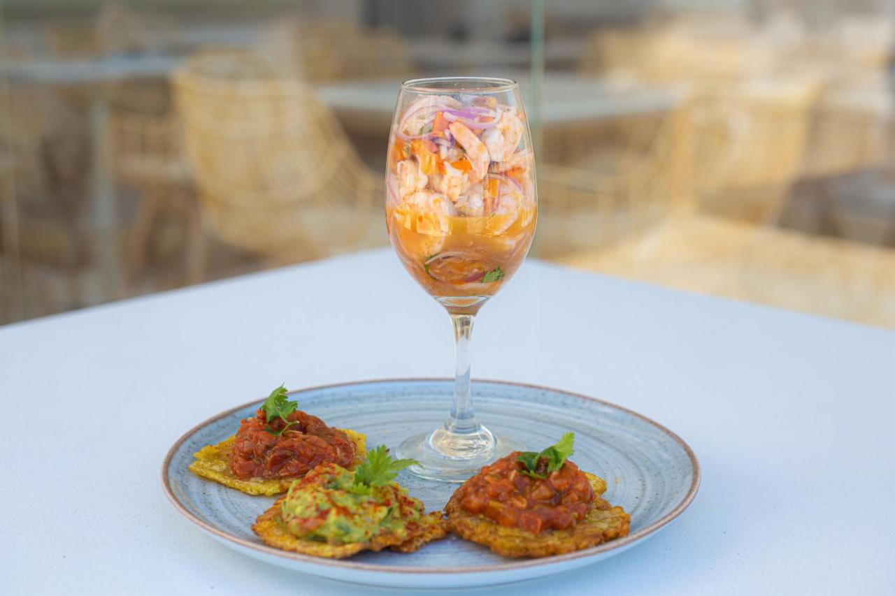 Loa Tolu By Bernalo Hotels Bagian luar foto