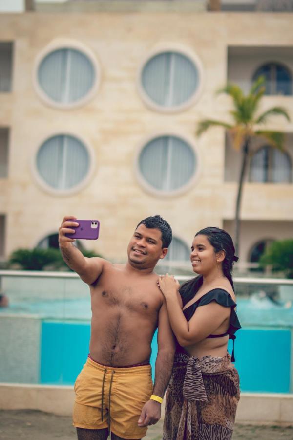 Loa Tolu By Bernalo Hotels Bagian luar foto