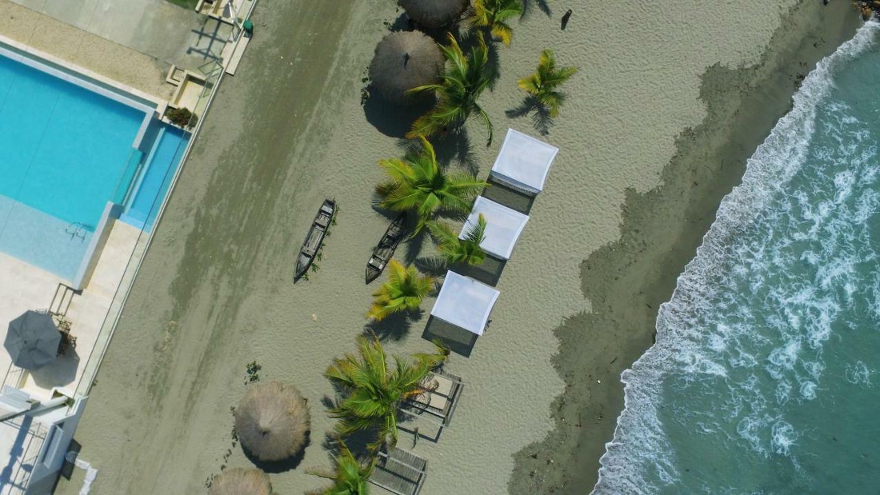 Loa Tolu By Bernalo Hotels Bagian luar foto