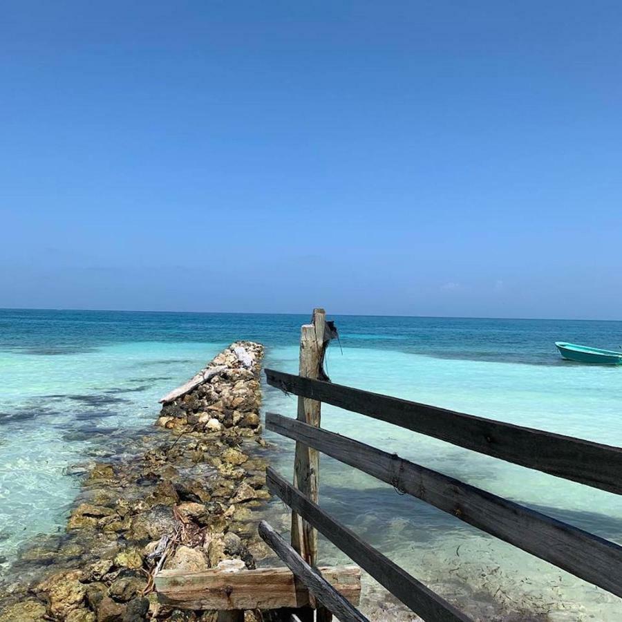 Loa Tolu By Bernalo Hotels Bagian luar foto